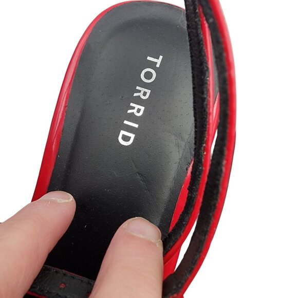 Torrid Womens Red Patent Leather Square Toe Block Heel Mary Jane Shoes Size 11.5 - Picture 5 of 5